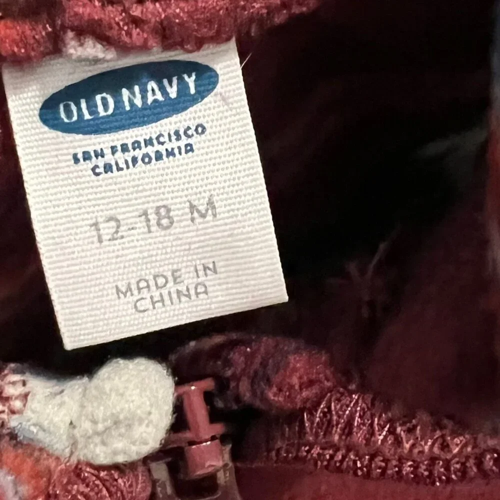 Old Navy 12-18m Maroon Aztec Print Fleece Hoodie